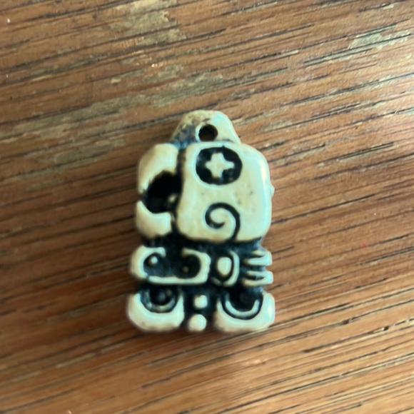 Earth Art hand crafted artisan Jewelry - Mayan parrot pendant, NWOT